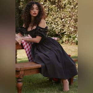 HOUSE OF CB Silvana Black Puff Sleeve Midi Sundress